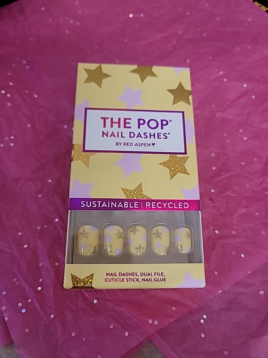 Red Aspen Reusable Nail Dashes, Pop On Short Square, Stacia’s Got Star Potential