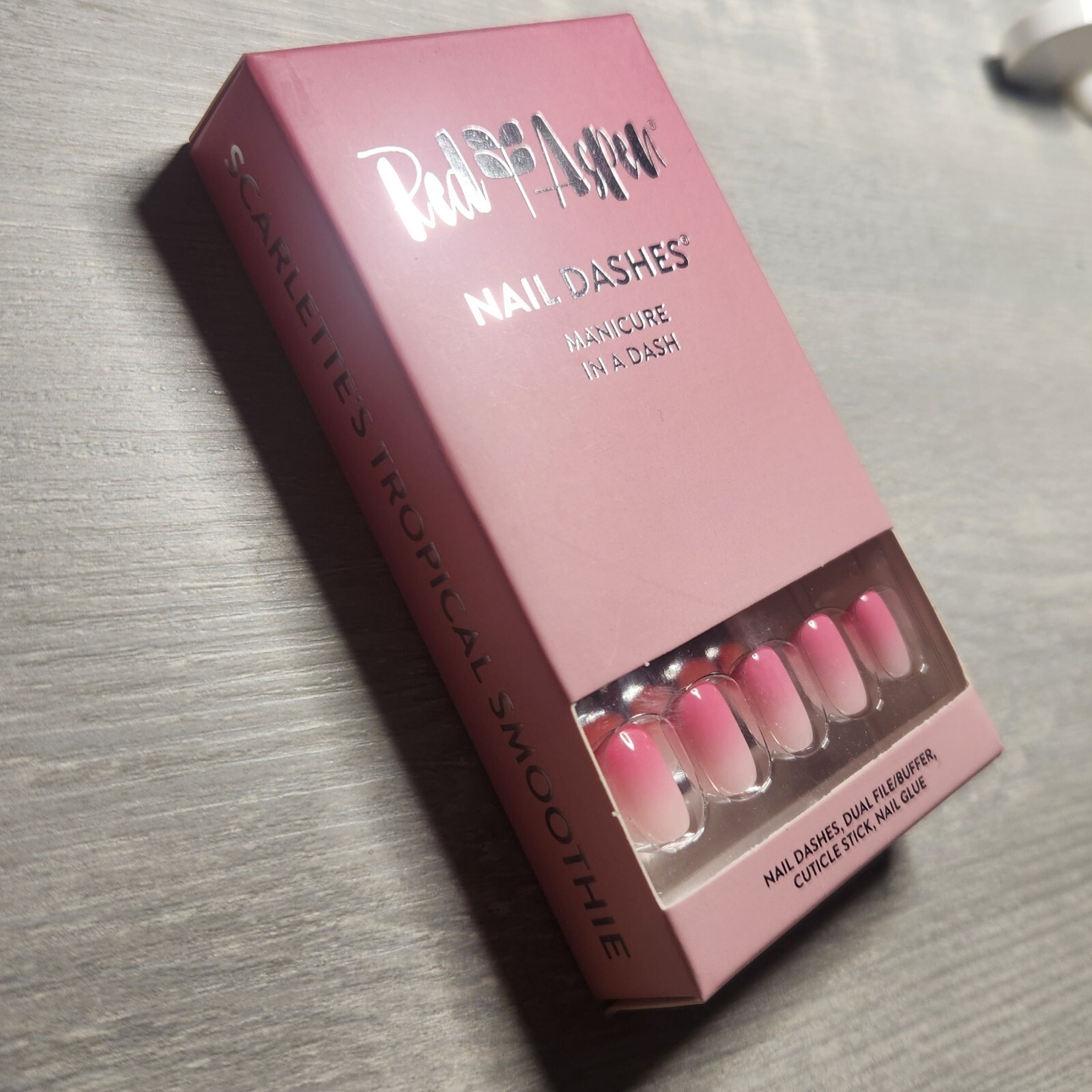 Press On Nail Scarlette’s Tropical Smoothie Spring Summer Vacation Red Aspen