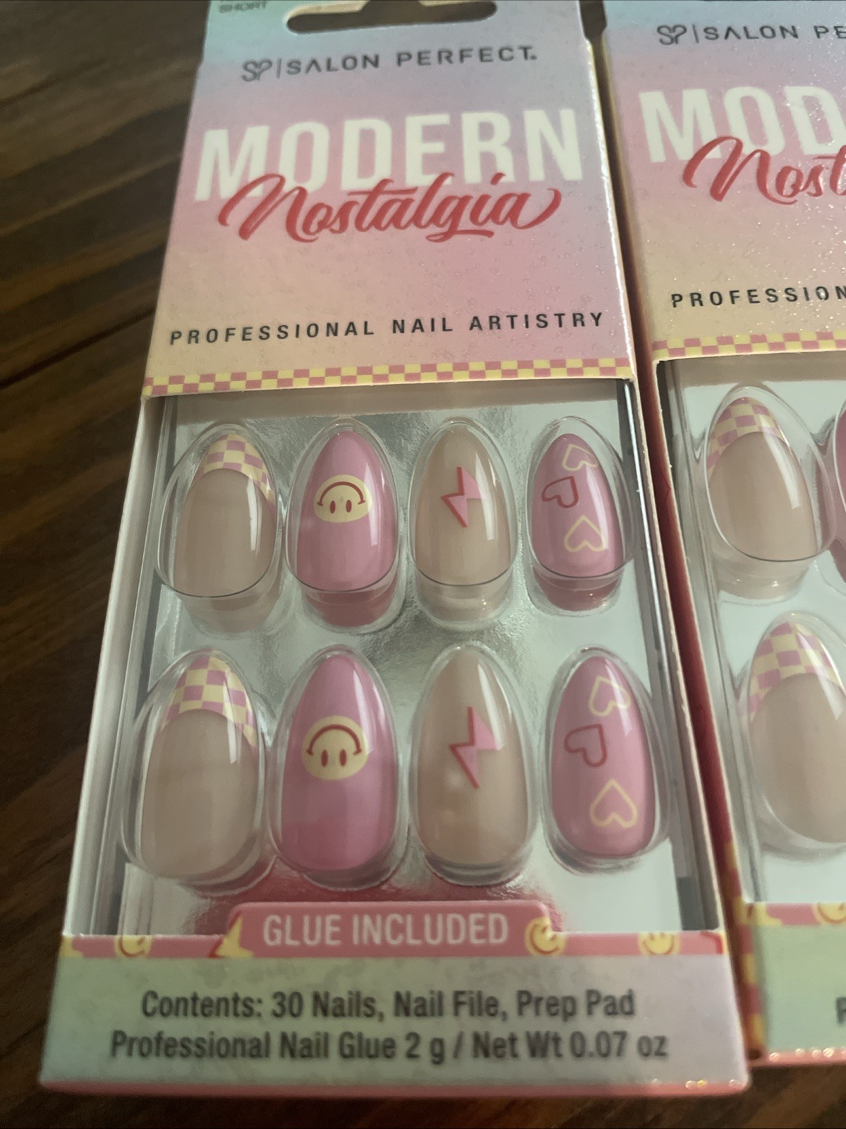 Salon Perfect Press On Nails Modern Nostalgia Almond Short 2 Packs NIB