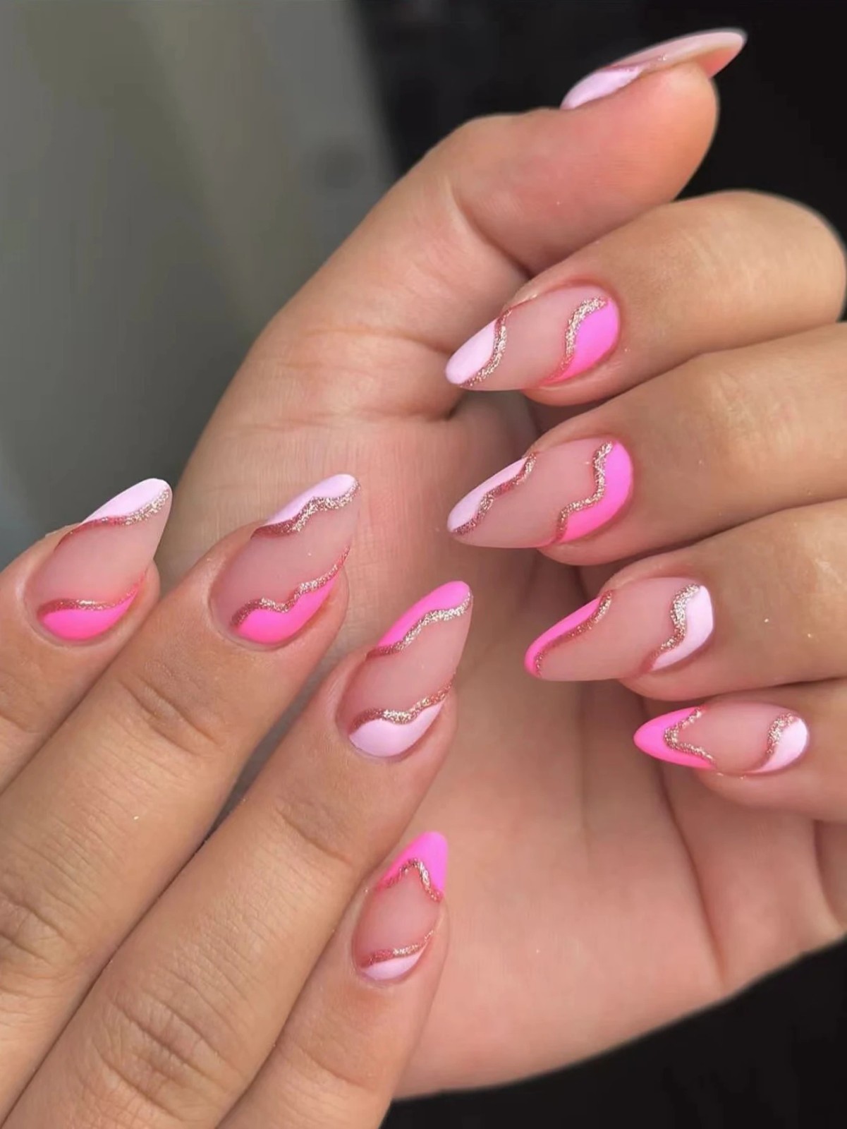 24 Pcs Oval Short Press On Nails Gradient Glossy Mixed Colors False Nail Set