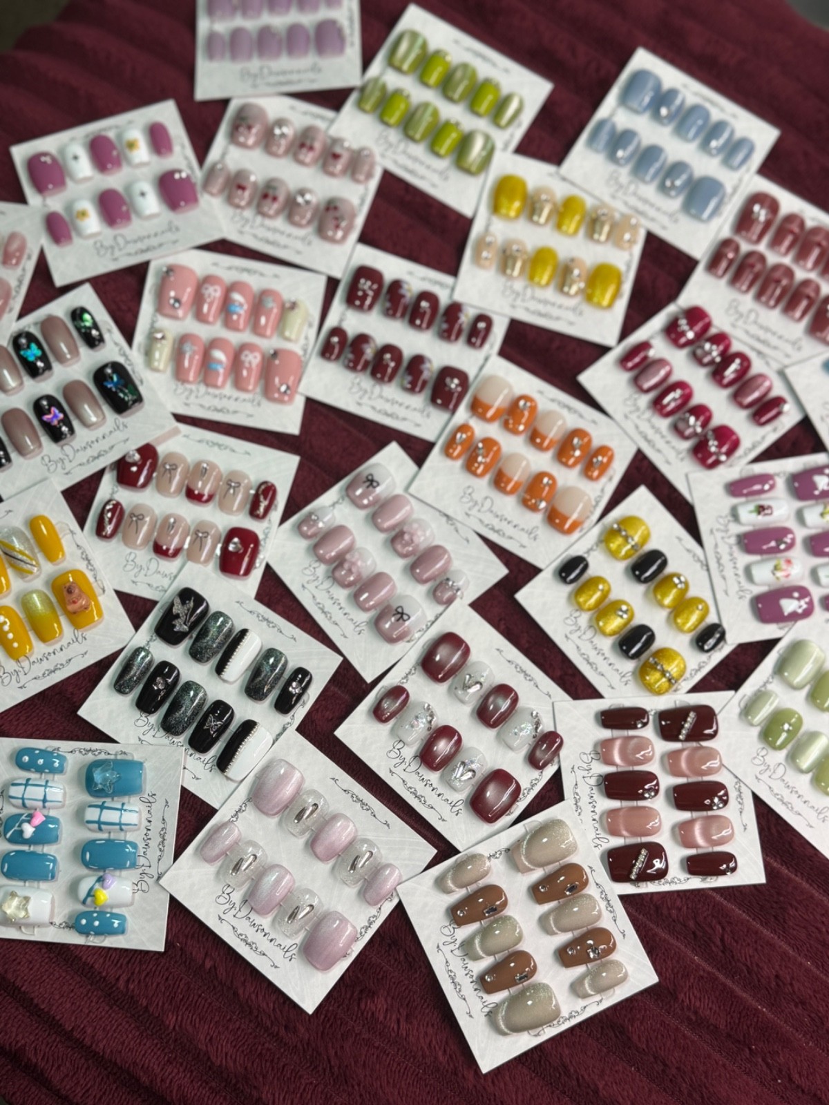 GRAB BAGS 4 pairs RANDOM DESIGN HANDMADE NAILS 3D collection sz Medium Short LOT