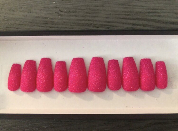 hot pink sugar press on nails