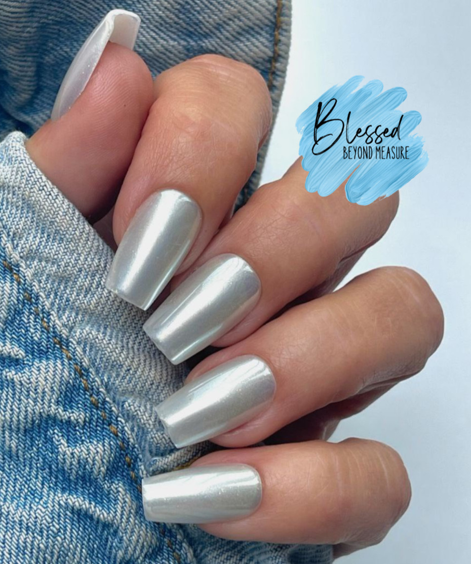 Red Aspen Press On Nails~Dashing Desiree~ACRYLIC~White~Coffin~LONG~Summer