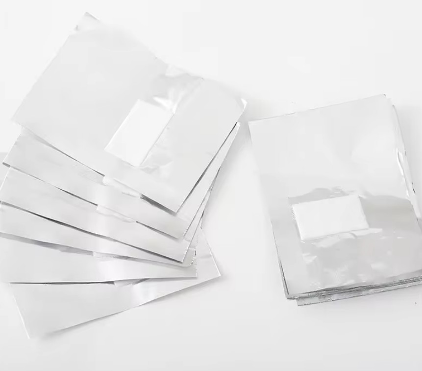100Pcs Bag Aluminium Foil Nail Art Soak Off Polish Nail Removal Wraps Towel Gel