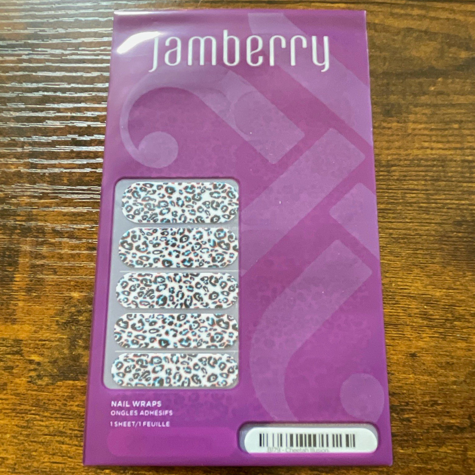 Jamberry Press-On Nails Self-Adhesive Pre-Designed Leopard, Short Oval, Multi