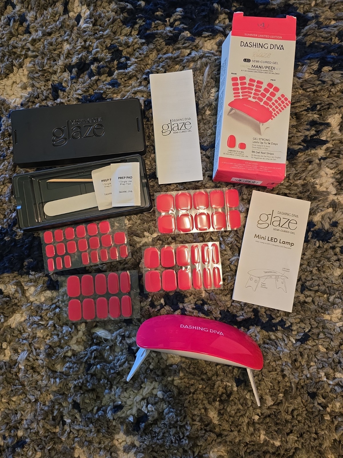 Dashing Diva Gel Nail Bundle w/ Mini LED Lamp, 4 Nail Strip Sets, and Magic Off