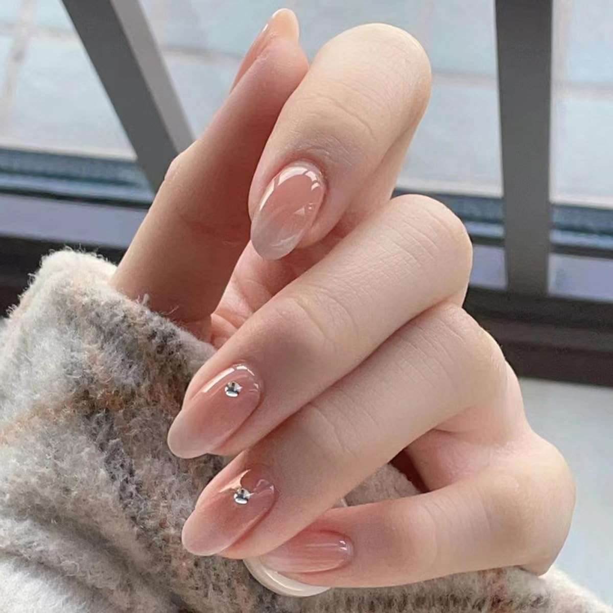Nude Press on Nails Pointed Almond Fake Nails Tips Full Cover Medium False Gradi