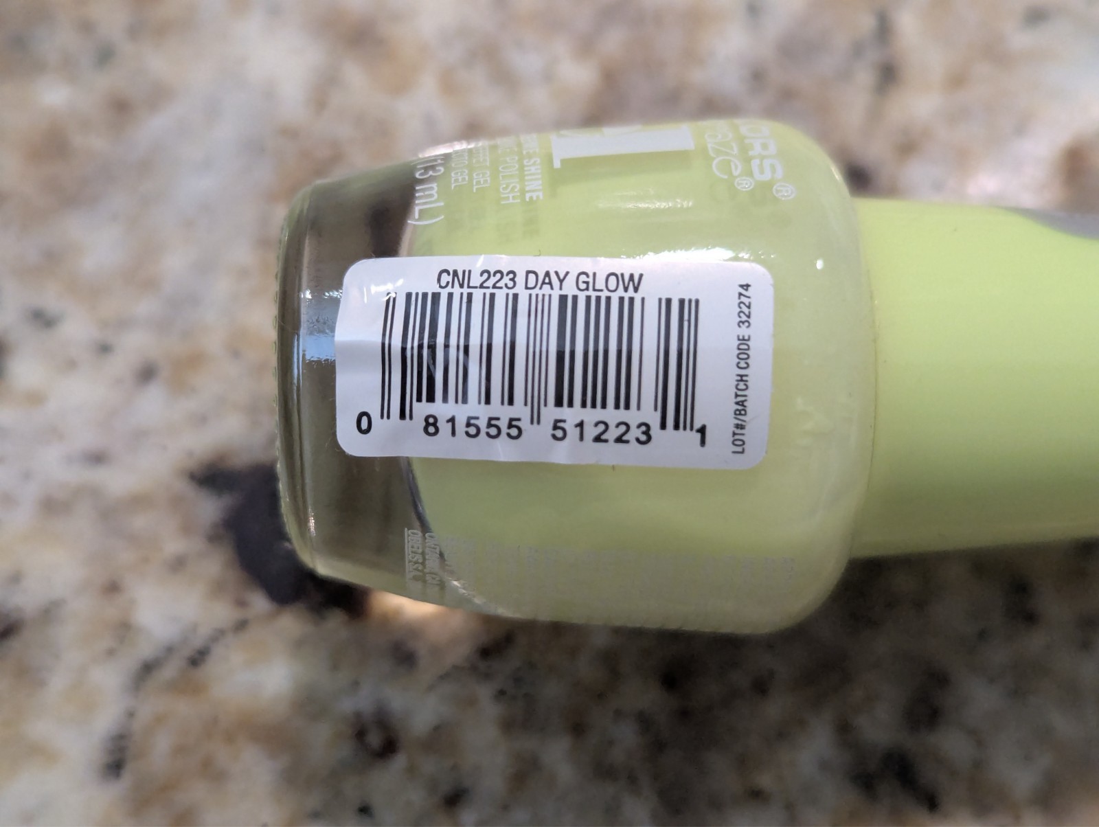 L.A. Colors Day Glow Gel Fingernail Polish Neon Yellow CNL223 – 3 Pack