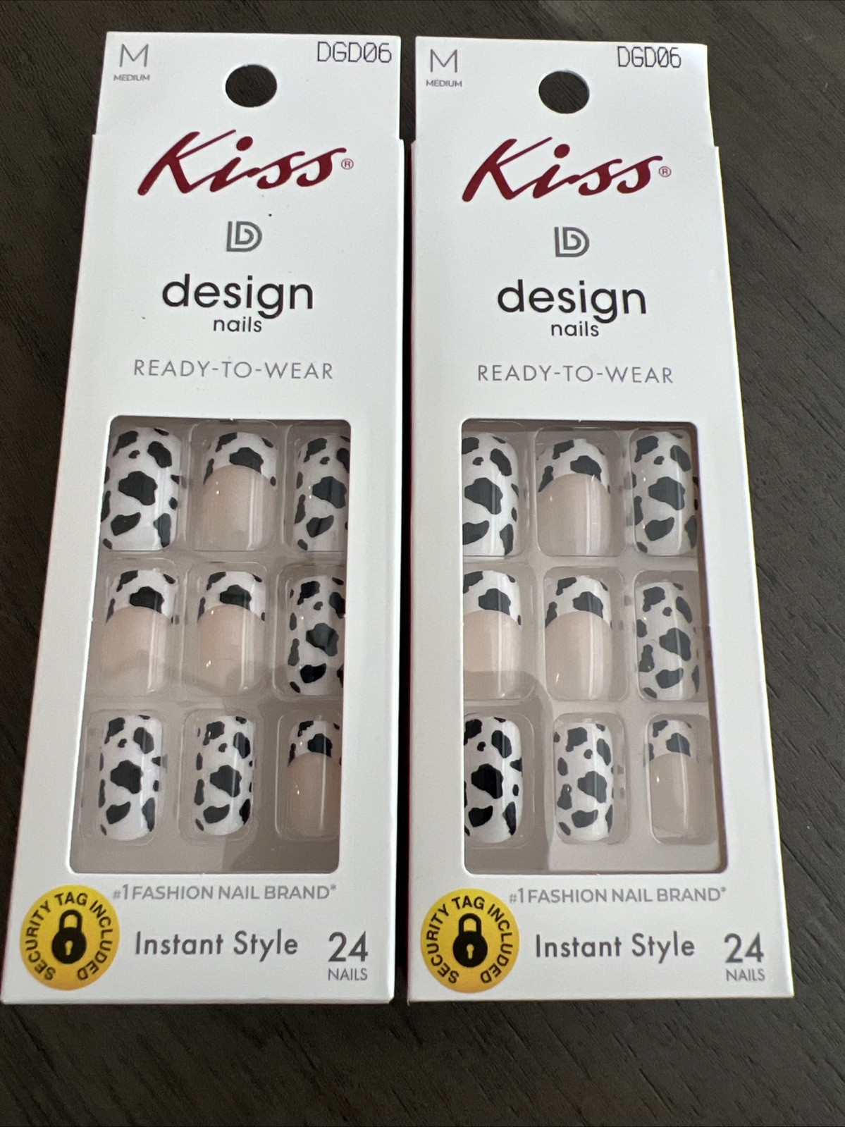 2~Kiss Glue On Manicure Nails “Drama Queen“~Medium~ French Cows