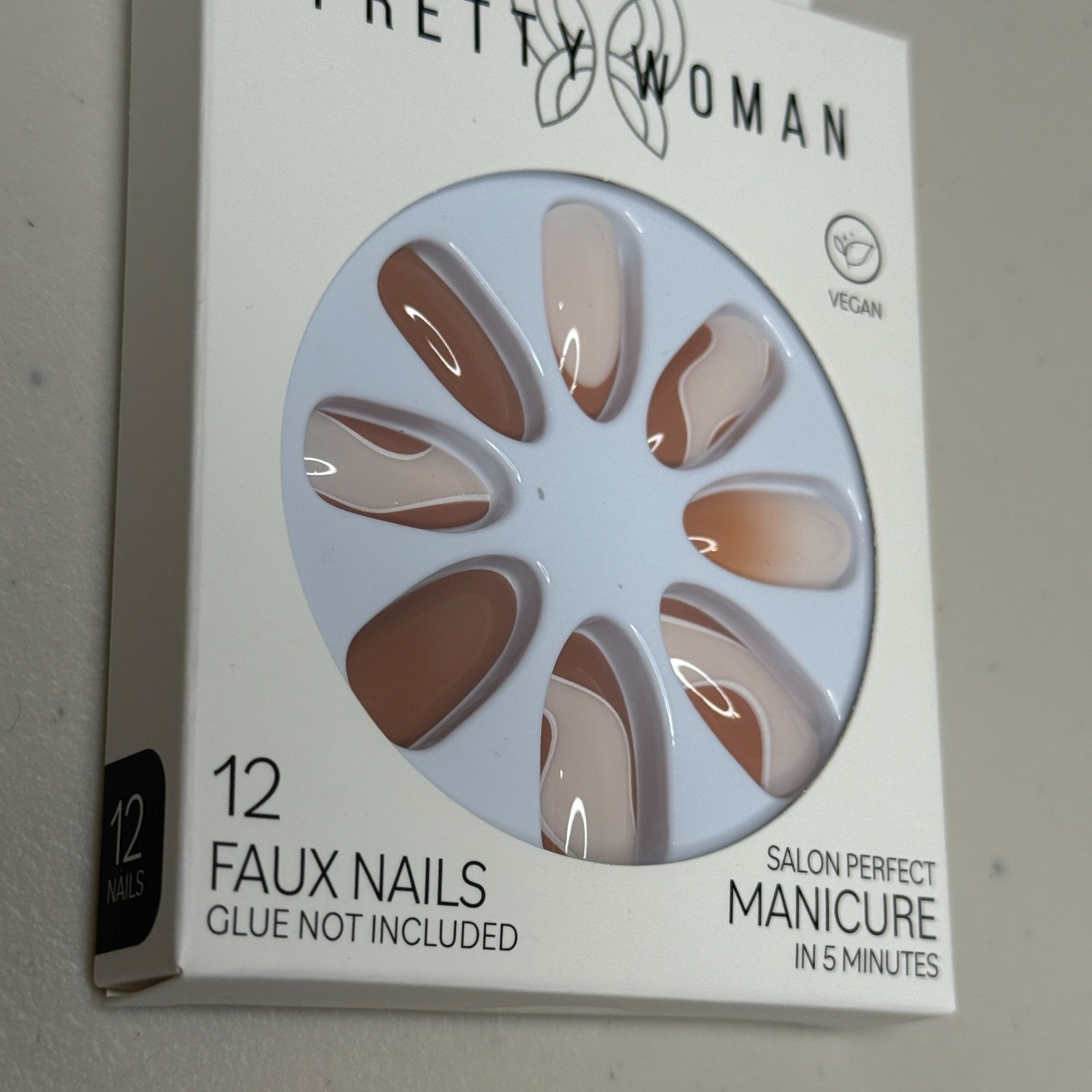 Pretty Woman Press On Nails Brown Swirl Vegan 12pc Faux Nail Set