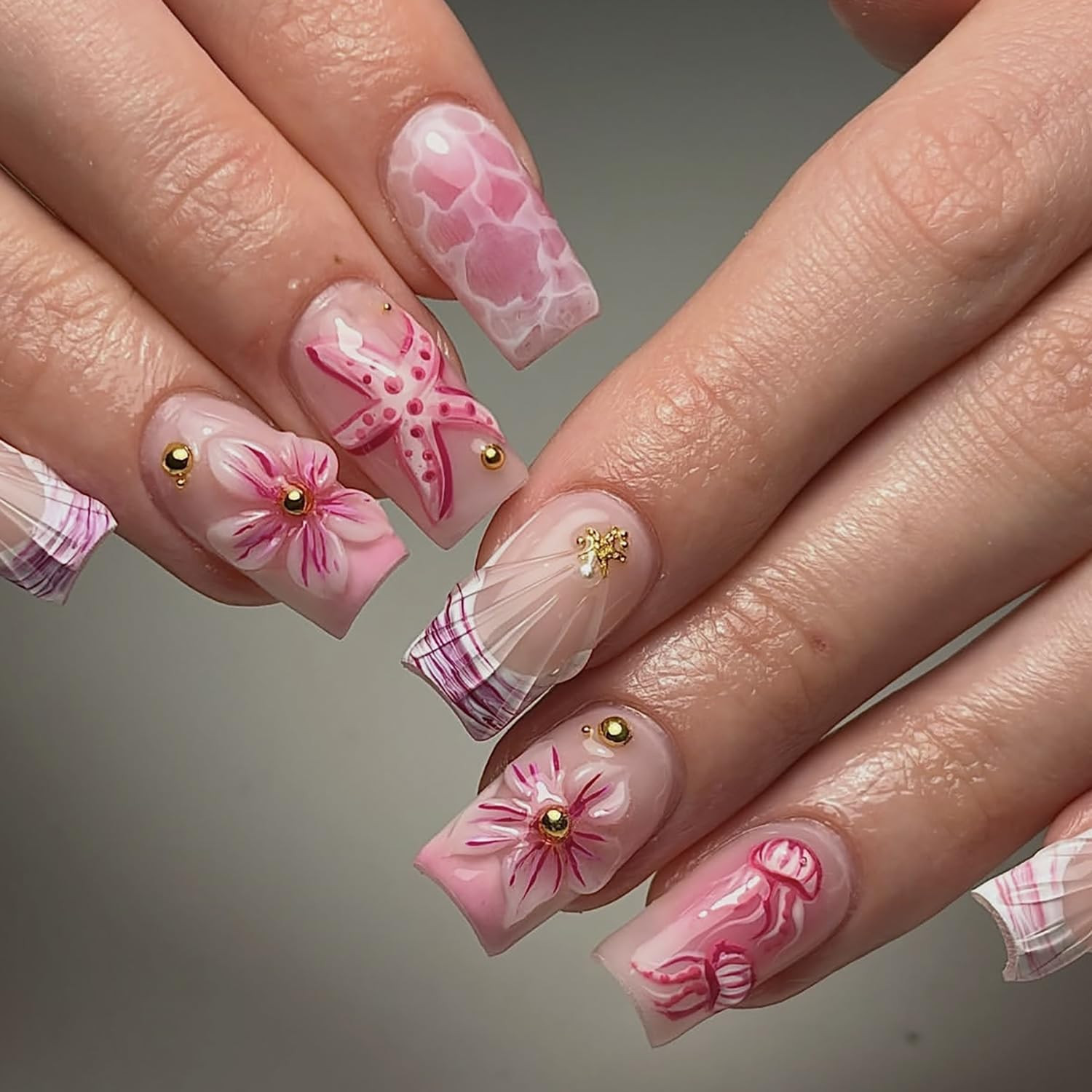 3D Summer Press on Nails Medium Almond Beach Fake Nails Gold Shell Jellyfish Oce