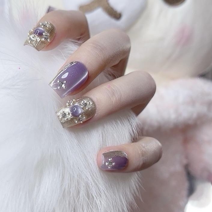Tipora Press on Nails Square Nails Purple Color with Cat-Eye Design 109