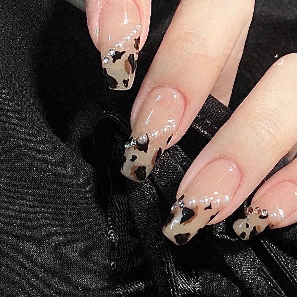 Press on nails Handmade Leopard Print Flesh Pink long coffin S M L