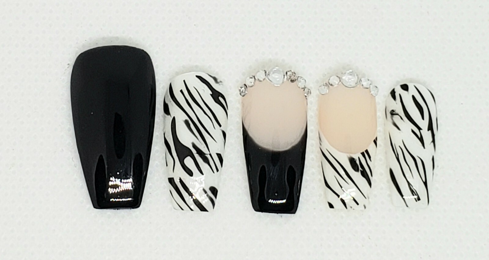 Press on nails🦓Animal Zebra Print/Ballerina medium length 