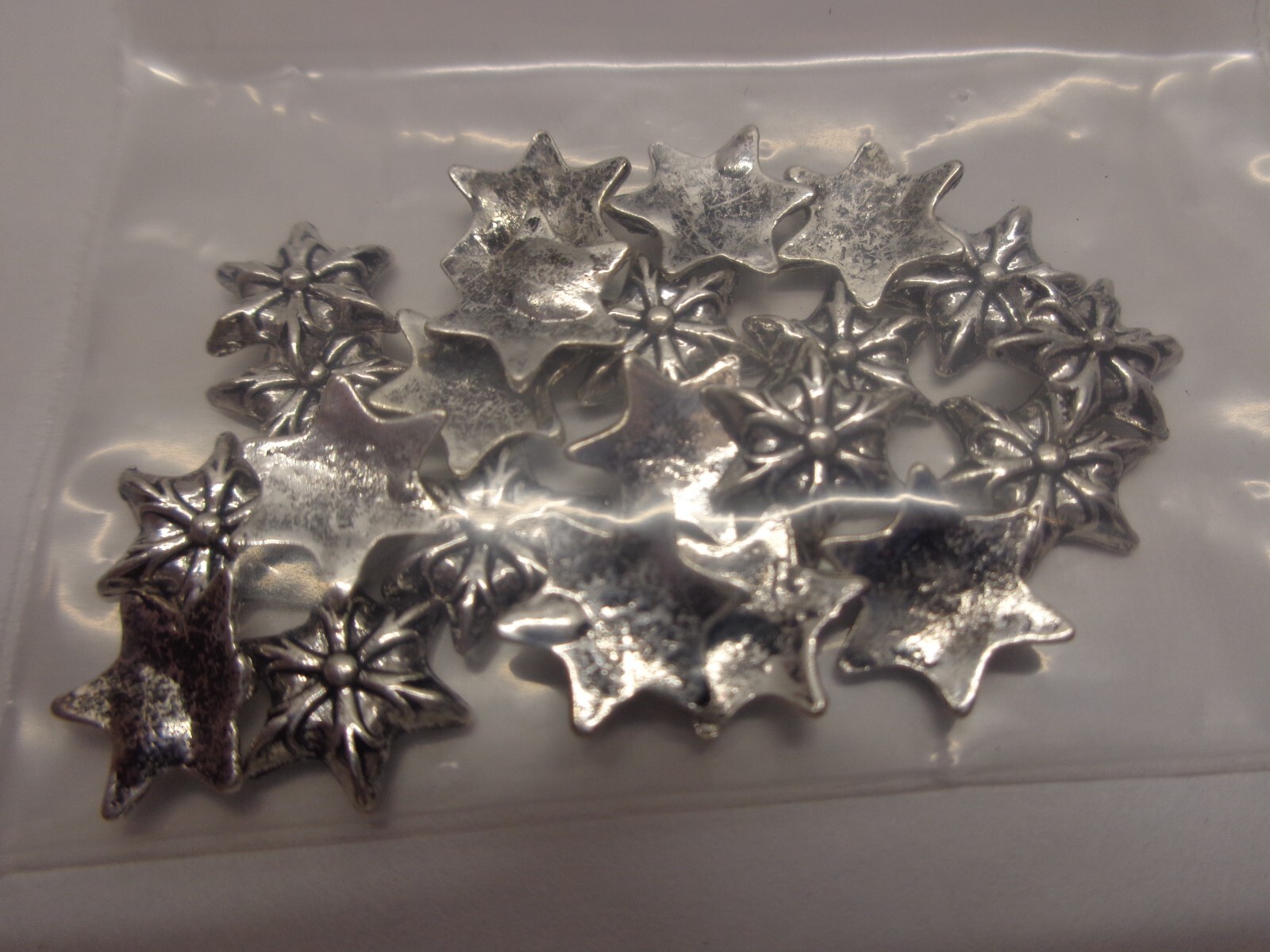 100 Piece Fingernail Charms New in Bag
