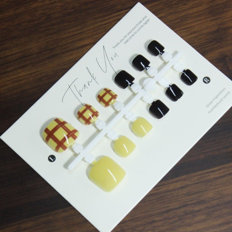 72pcs-Casual Chic Toe Press on Nails, Short Square Black & Yellow Fake Nails