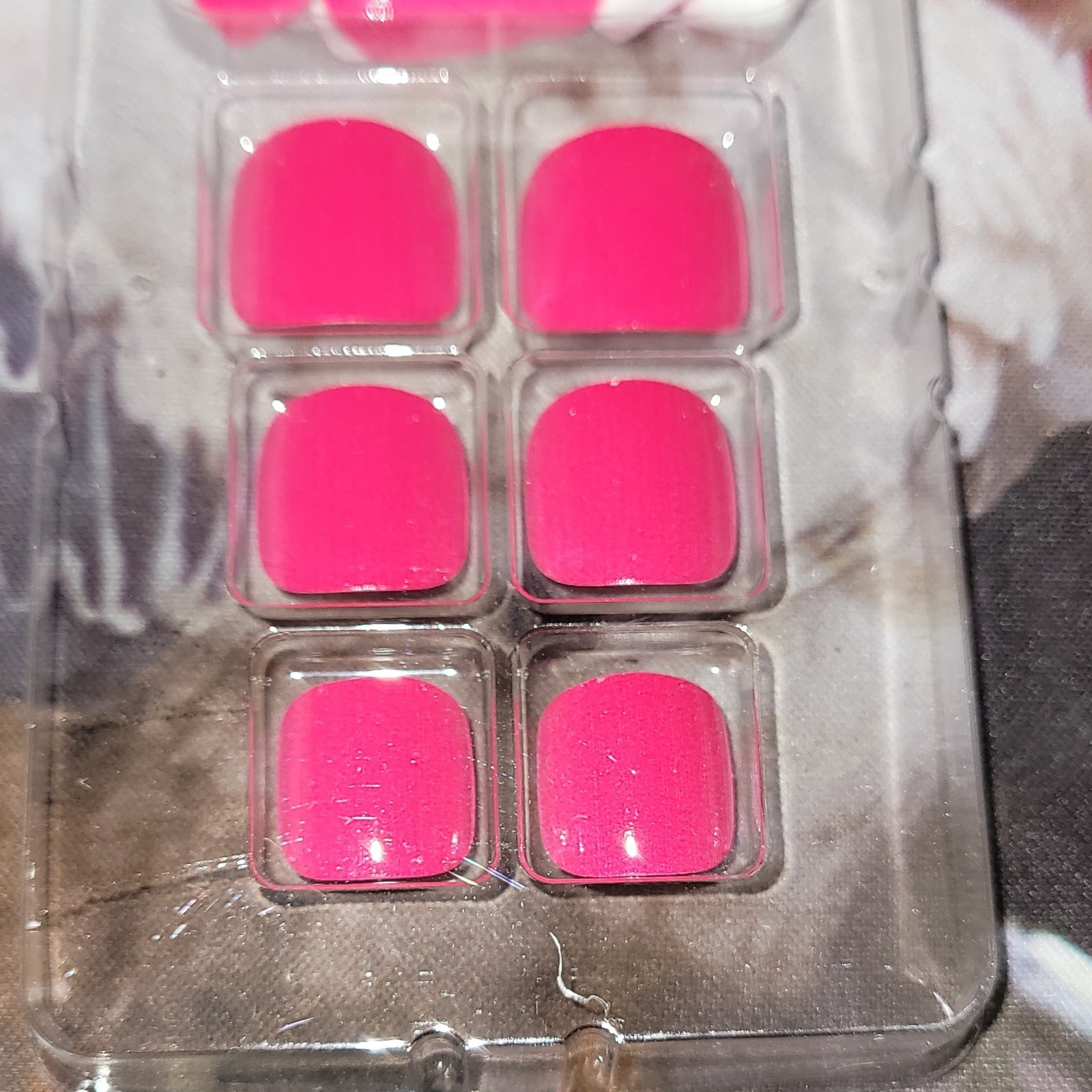 Pre-Designed Full Cover Press-On ToeNails Short Square Shiny Pink