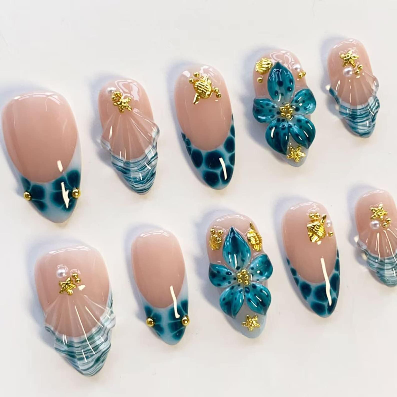 Handmade Ocean Wave 3D Flower Gold Starfish Turtle Pearl Almond Press on Nails