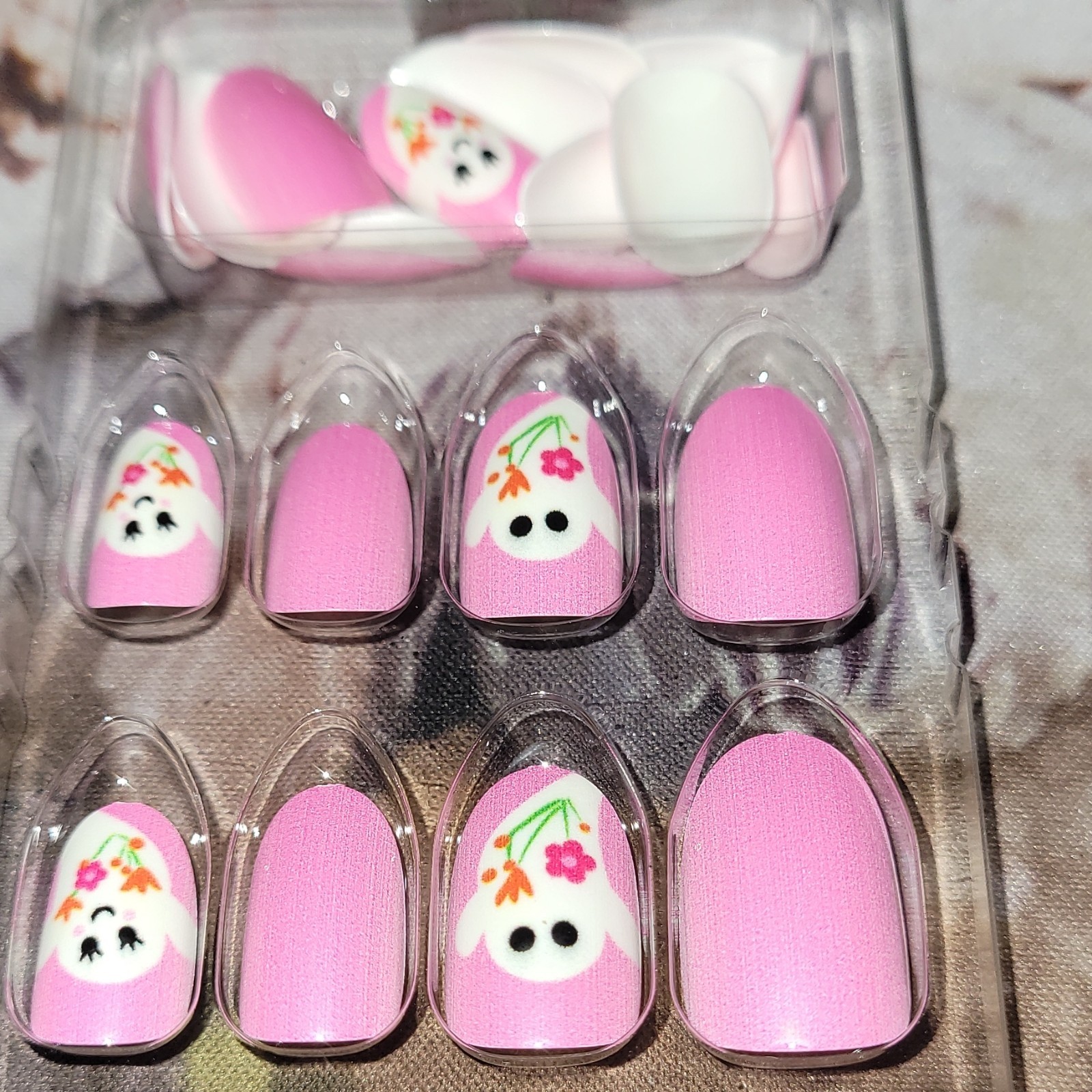 Pre-Designed Press-On Nails Short Oval Pink White Floral Flowers 3D Full Cover
