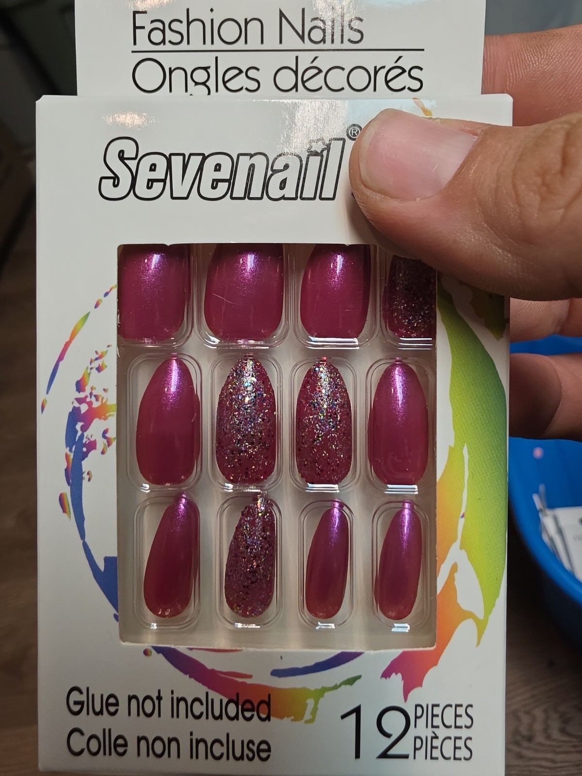 Sevenail Fashion Nail Set 12 Piece Maroon Glitter Adhesive Tab Included
