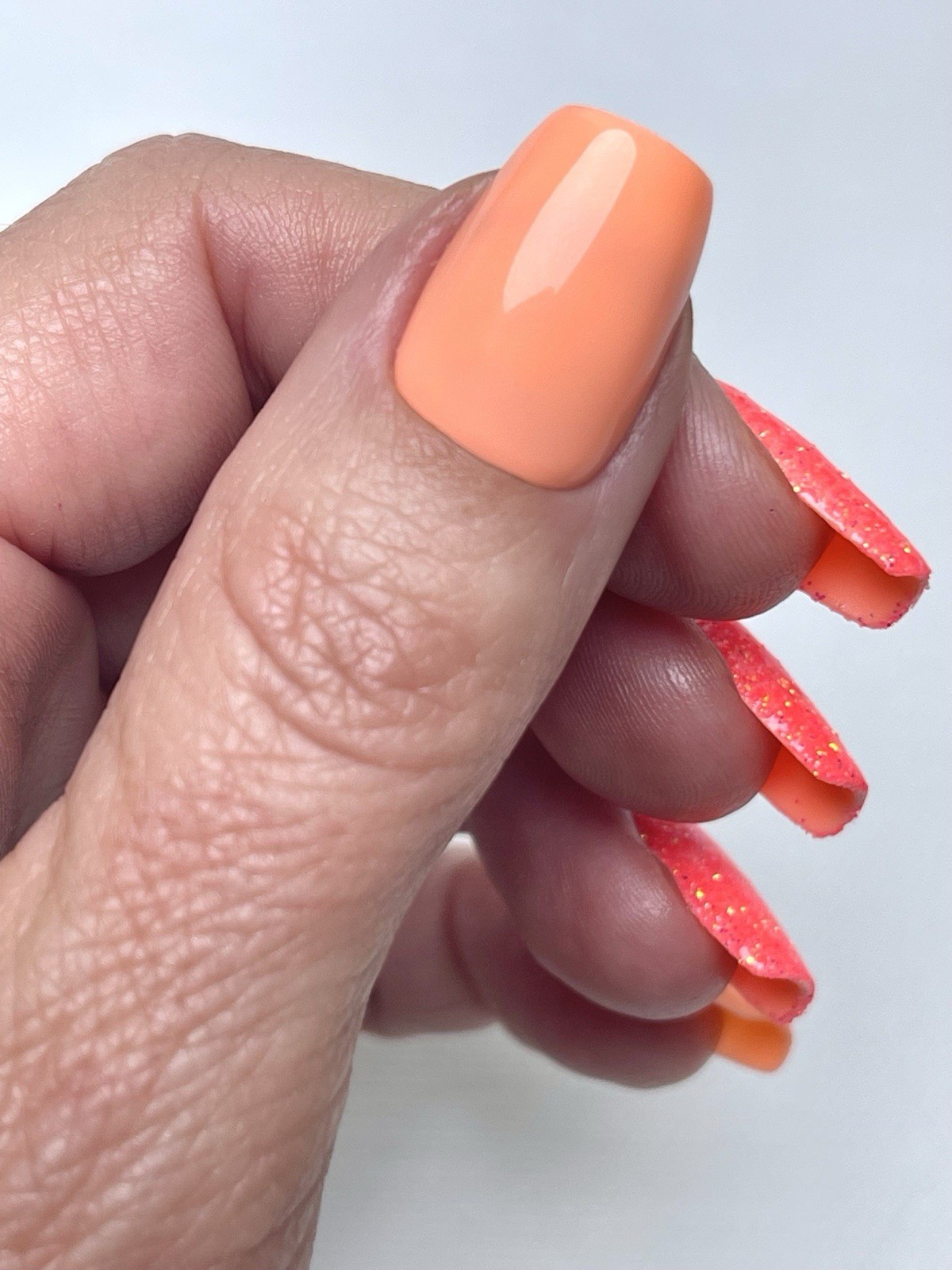 Red Aspen Press On Nails, Medium Coffin, Kailani’s Living Coral