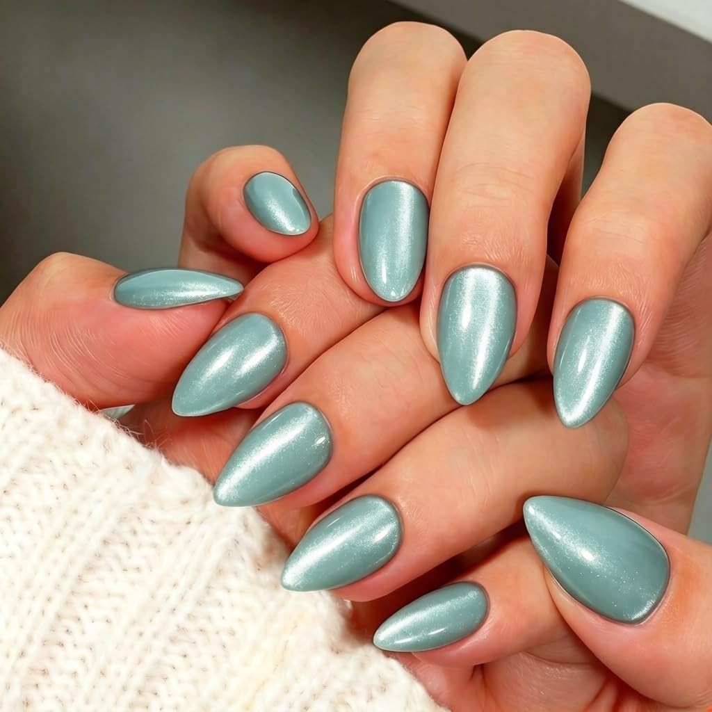 Cat Eye Press On Nails Short Almond, 32 Pcs Glitter Teal Green Fake Nails wit…