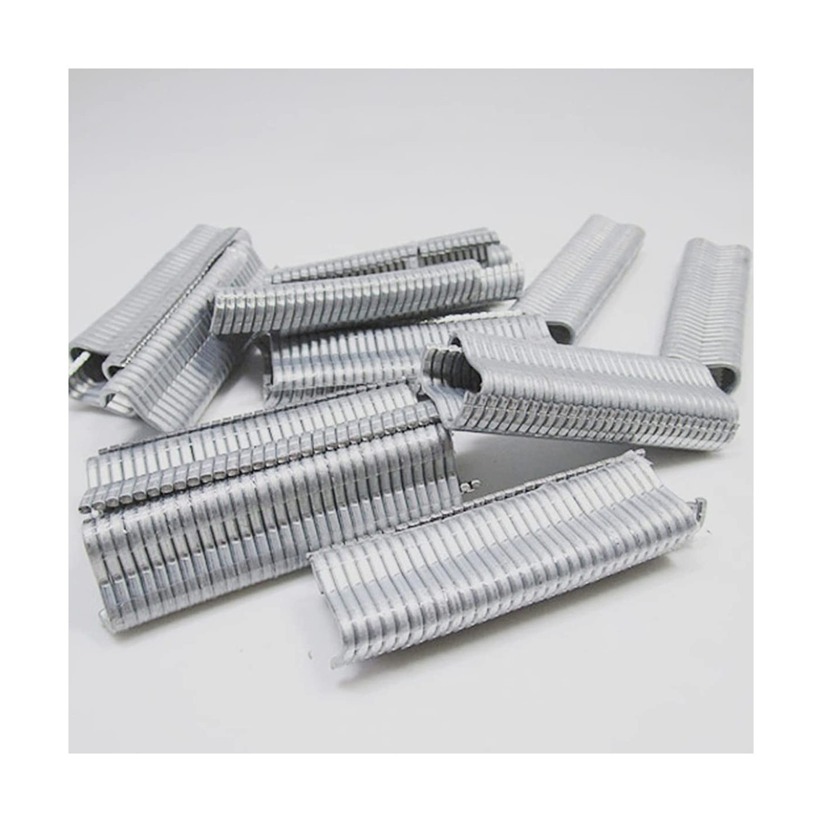 600 PCS Type M Nail Ring Pliers, Galvanized Steel, Hog Ring Staples Silver