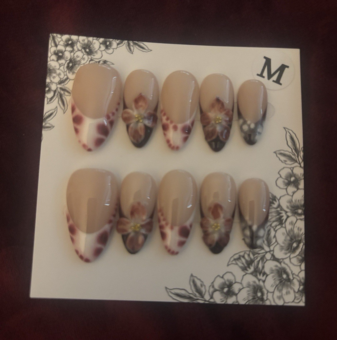 Press-On Nails Set Beige/Brown French Floral Pre-Designed Medium Almond
