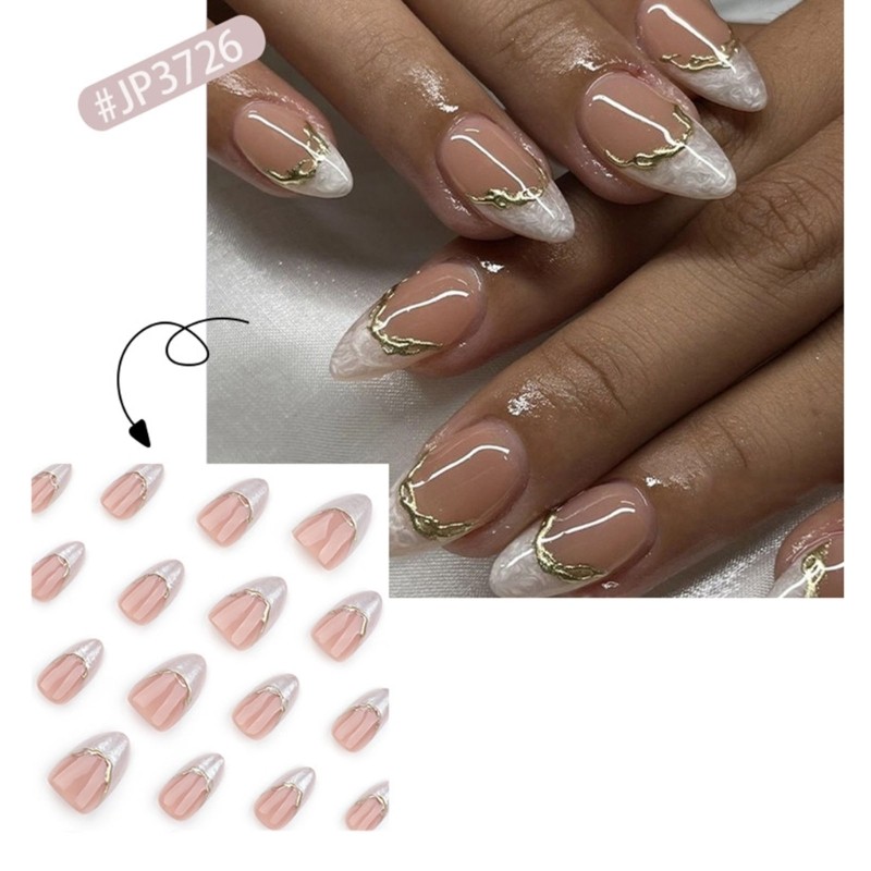 24 Pieces Short Almond False Nail With 3D Gold Line Detailing Press on Nail