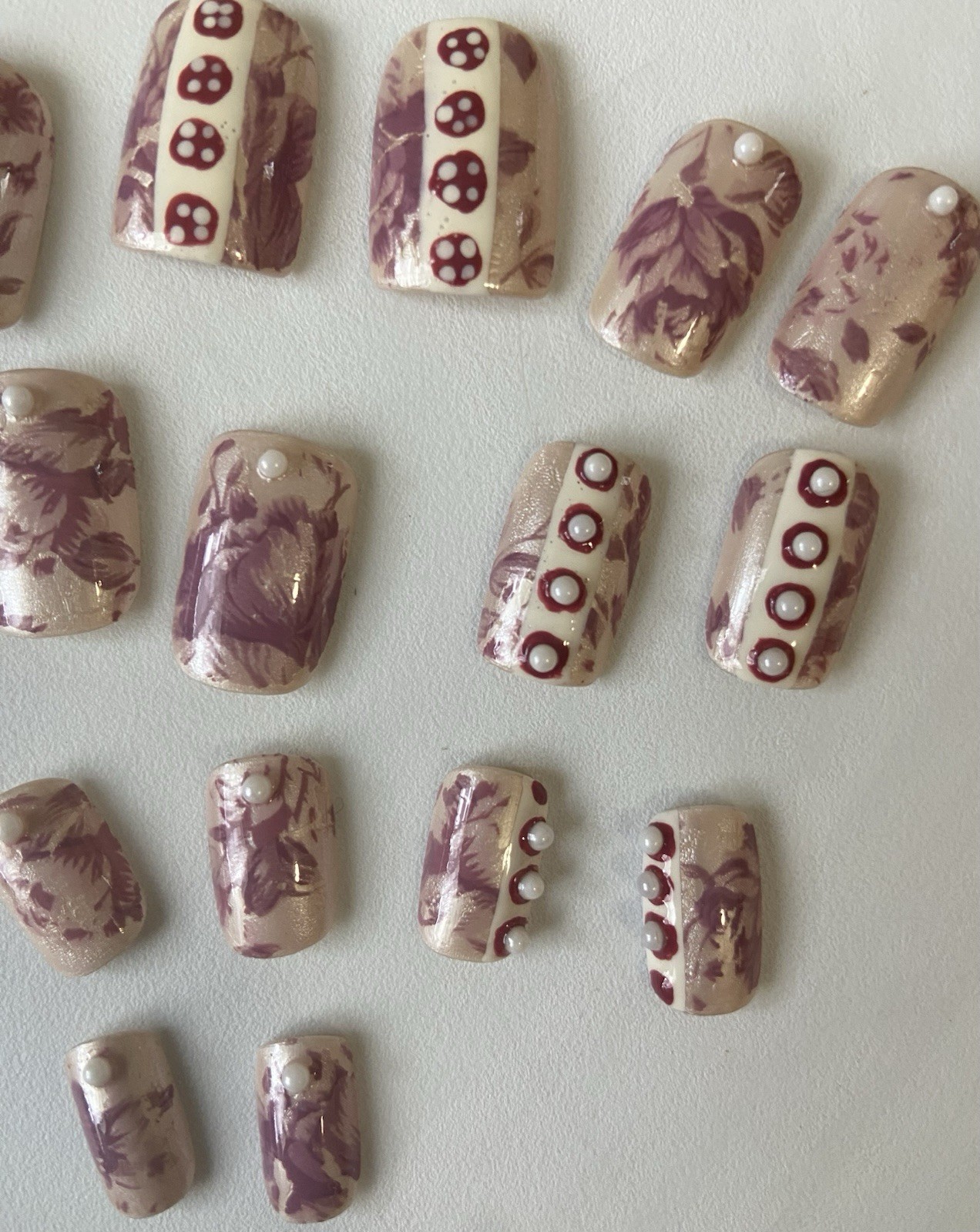 5 Sets Hand Painted Press On Nail Sets – Polka Dot Theme