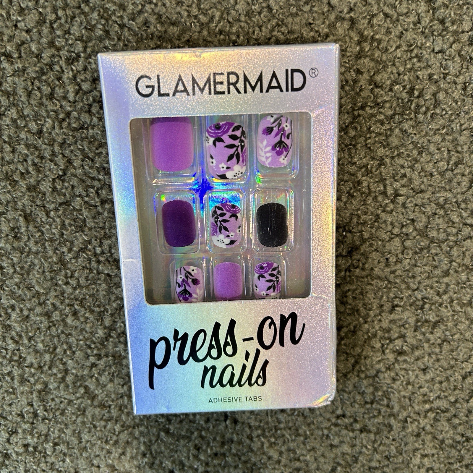 4 X Press On Nails (Adhesive Tabs) – Leafy, Florals And Matte Styles – BRAND NEW