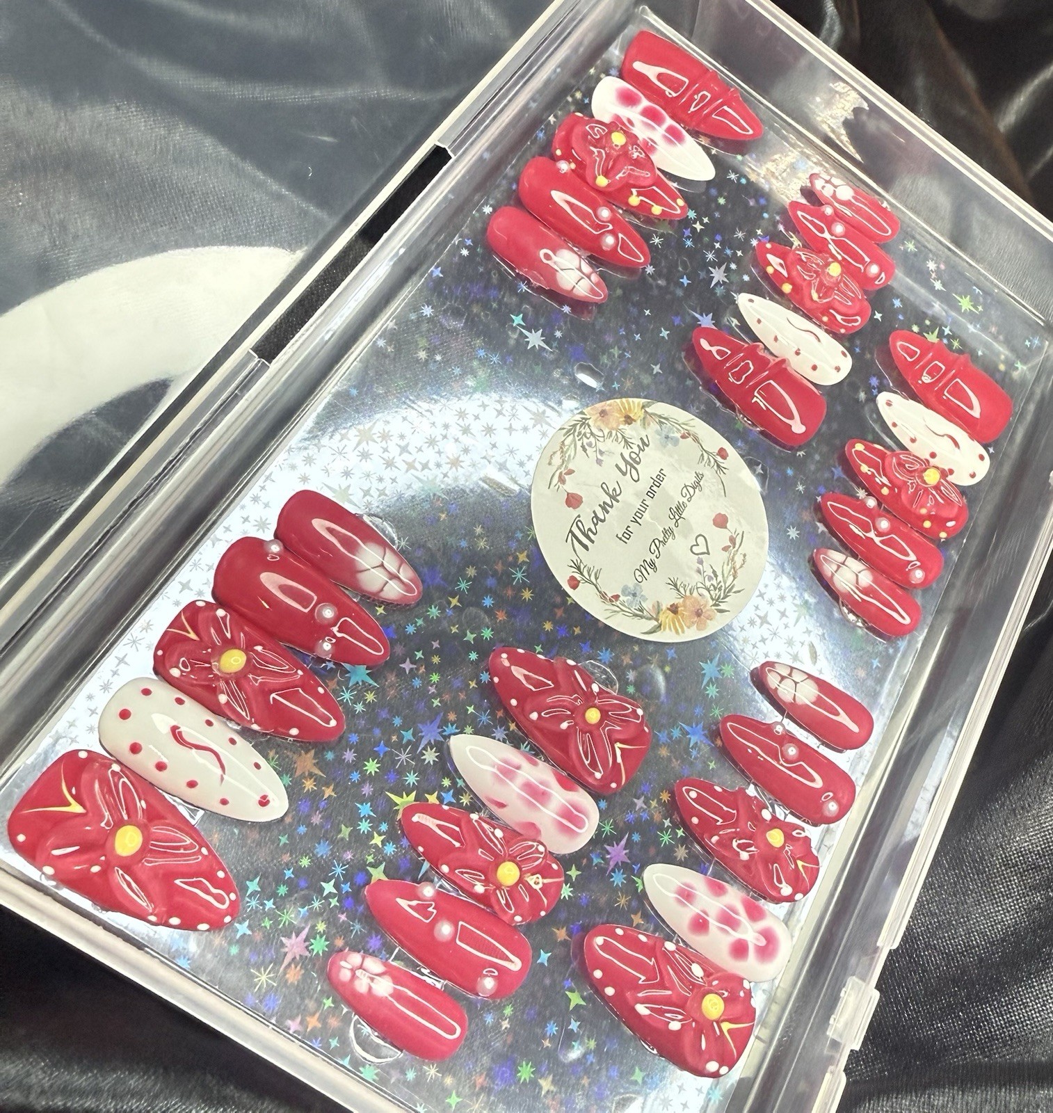 Handmade American Red Almond Lotus Press On Nail Set of 30~Includes Free Gifts❣️