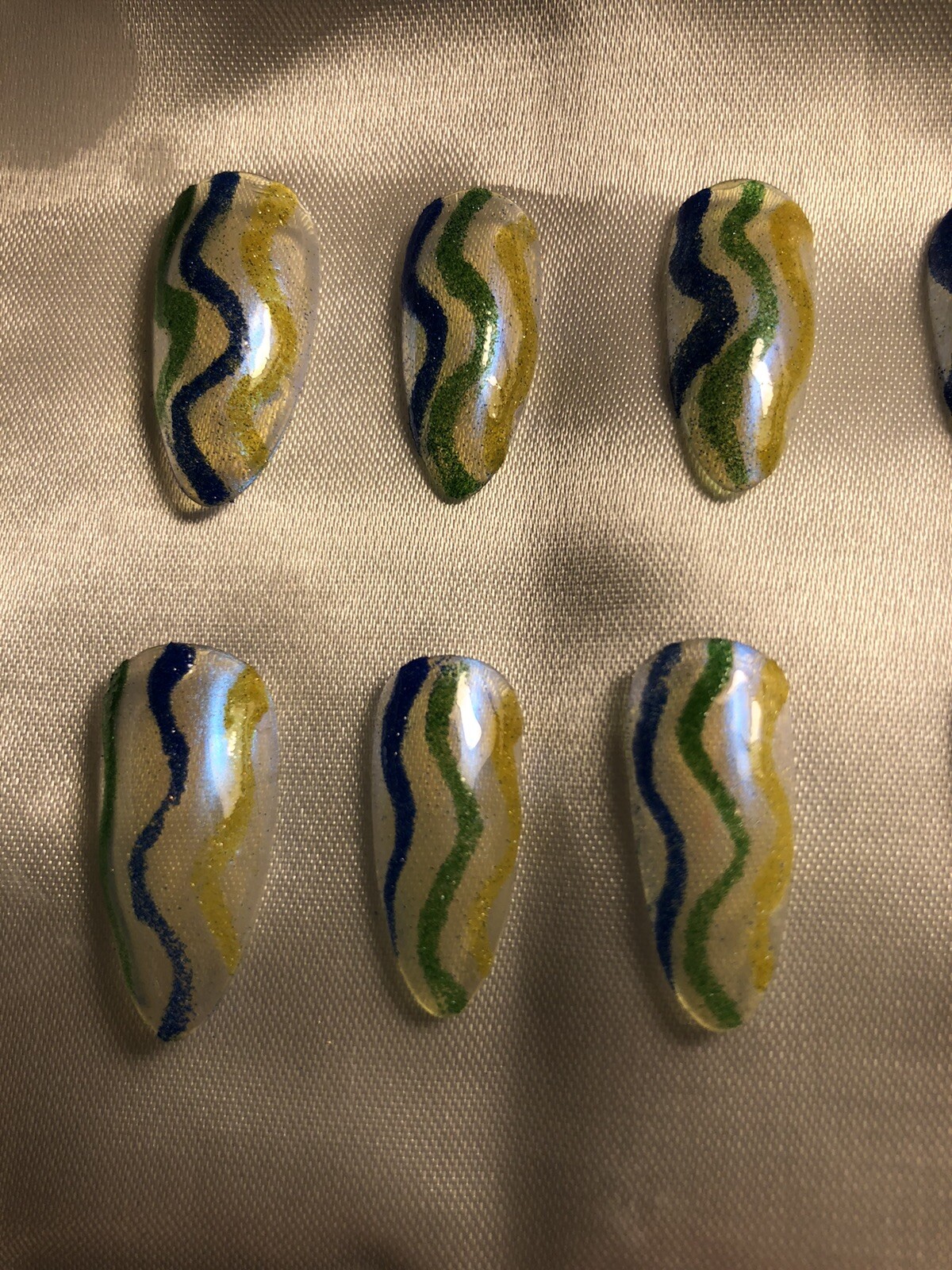 Z NAILZ! Gorgeous Set of Long Clear Almond MARDI GRAS Press On Nails W/Glitter