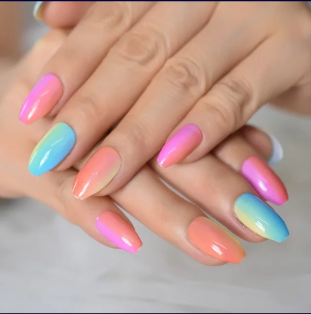 24 Candy Rainbow Ombre Press on nails glue on kit kawaii cute Multicolor bright