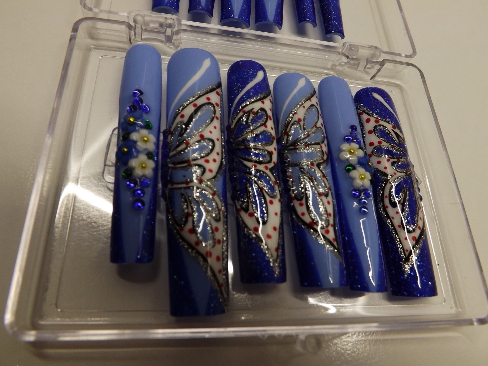 press on nails handmade