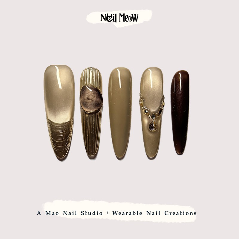 Press on nails – Amber Veil
