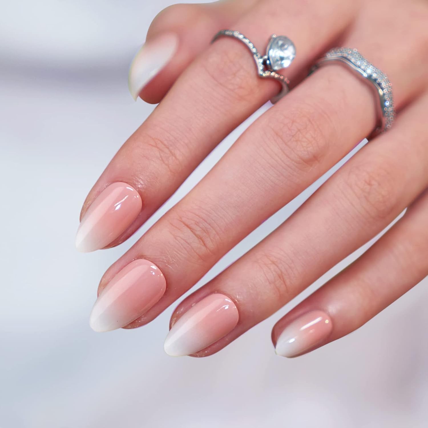 Press On Nails, Vanilla Cream Almond, Medium Almond, Ombre, 32Ct | 2+ Weeks