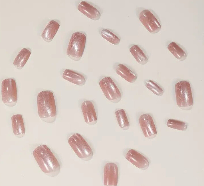 PALE PINK CAT EYE NAILS GLOSSY MEDIUM LENGTH MANICURE KIT PRESS ON
