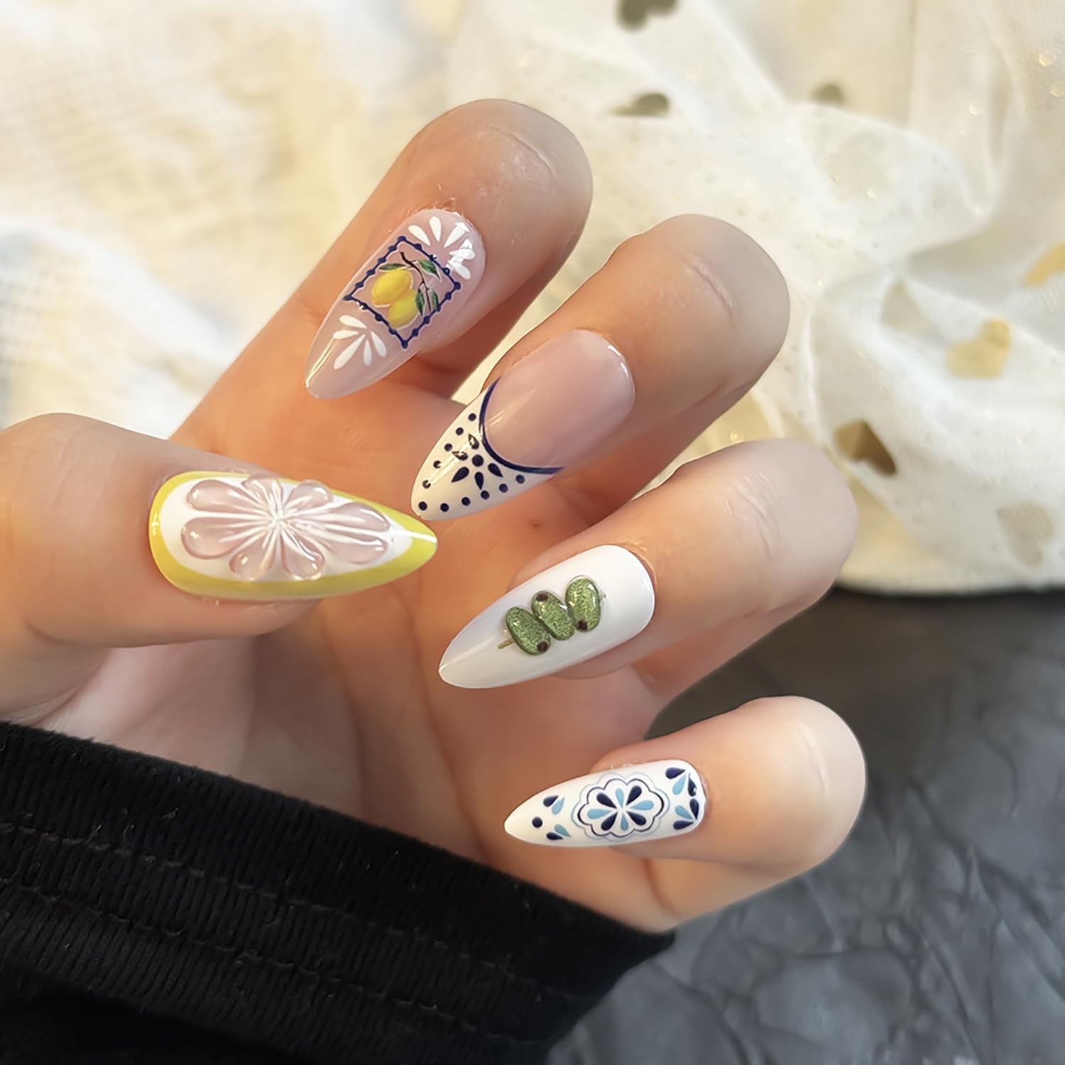 24Pcs Summer Press on Nails Medium Almond Fake Almond, Multicolor