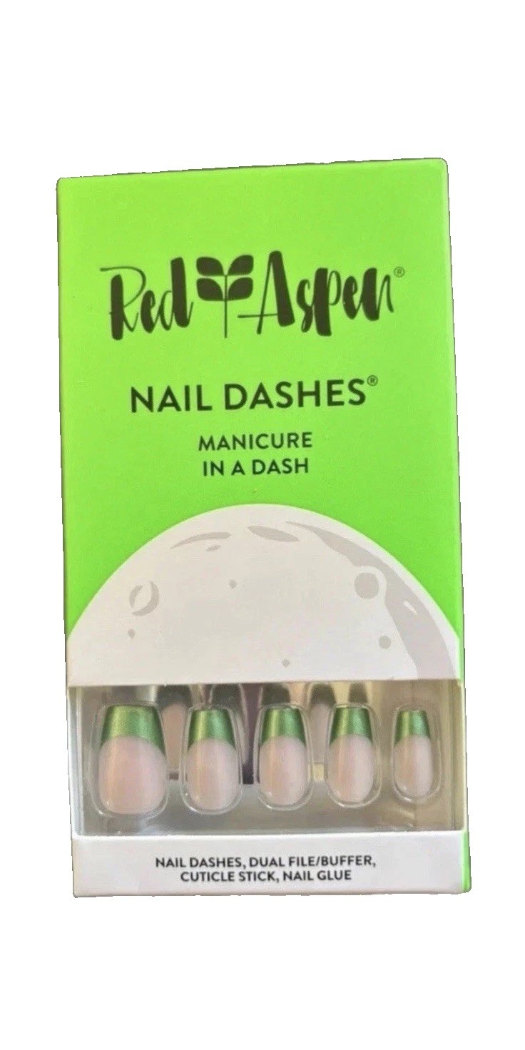 Red Aspen Press On Nail Dashes Griselda Goes Out With Ghouls Medium Coffin NIB