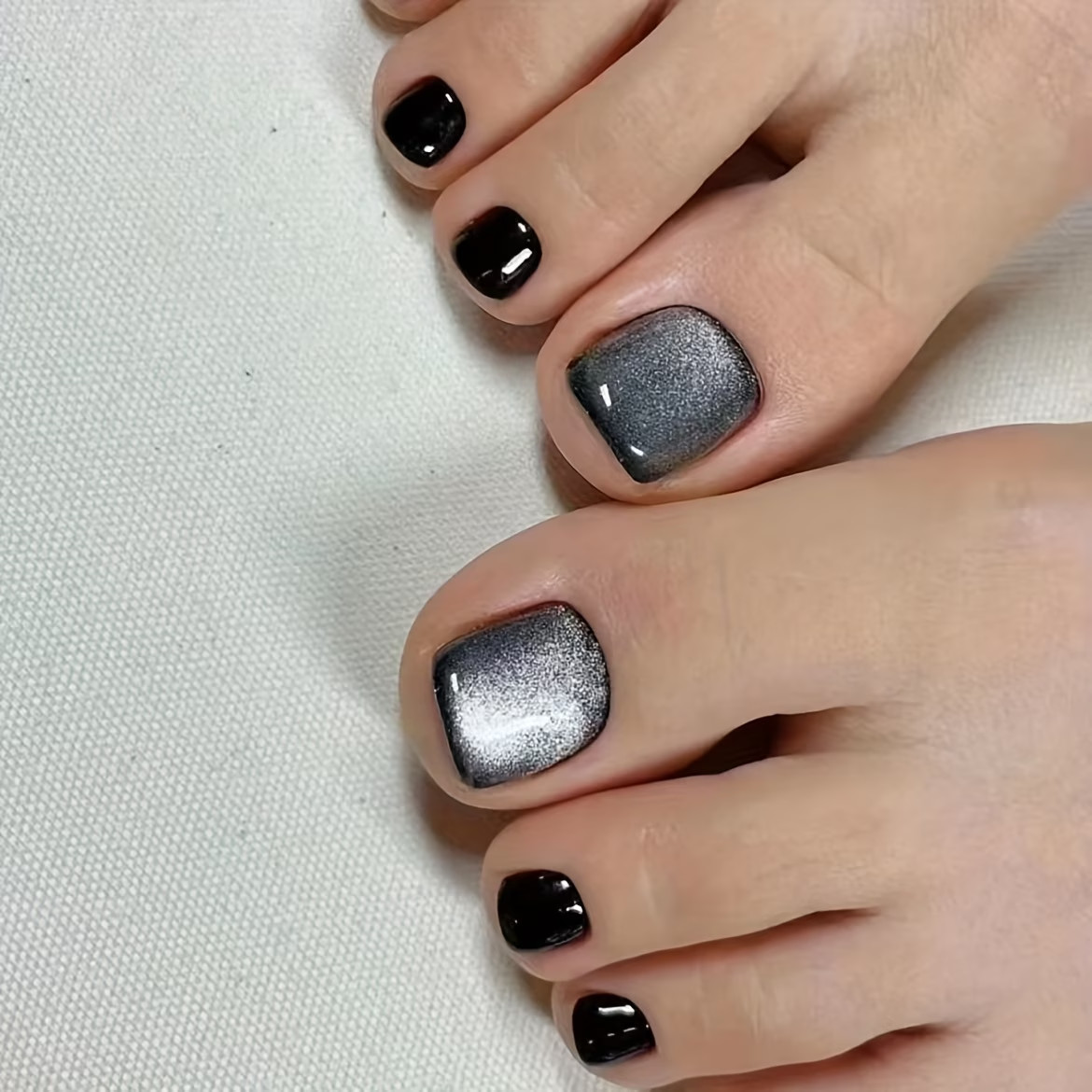 Set of 24 Black Cats Eye Crystal False Toenails