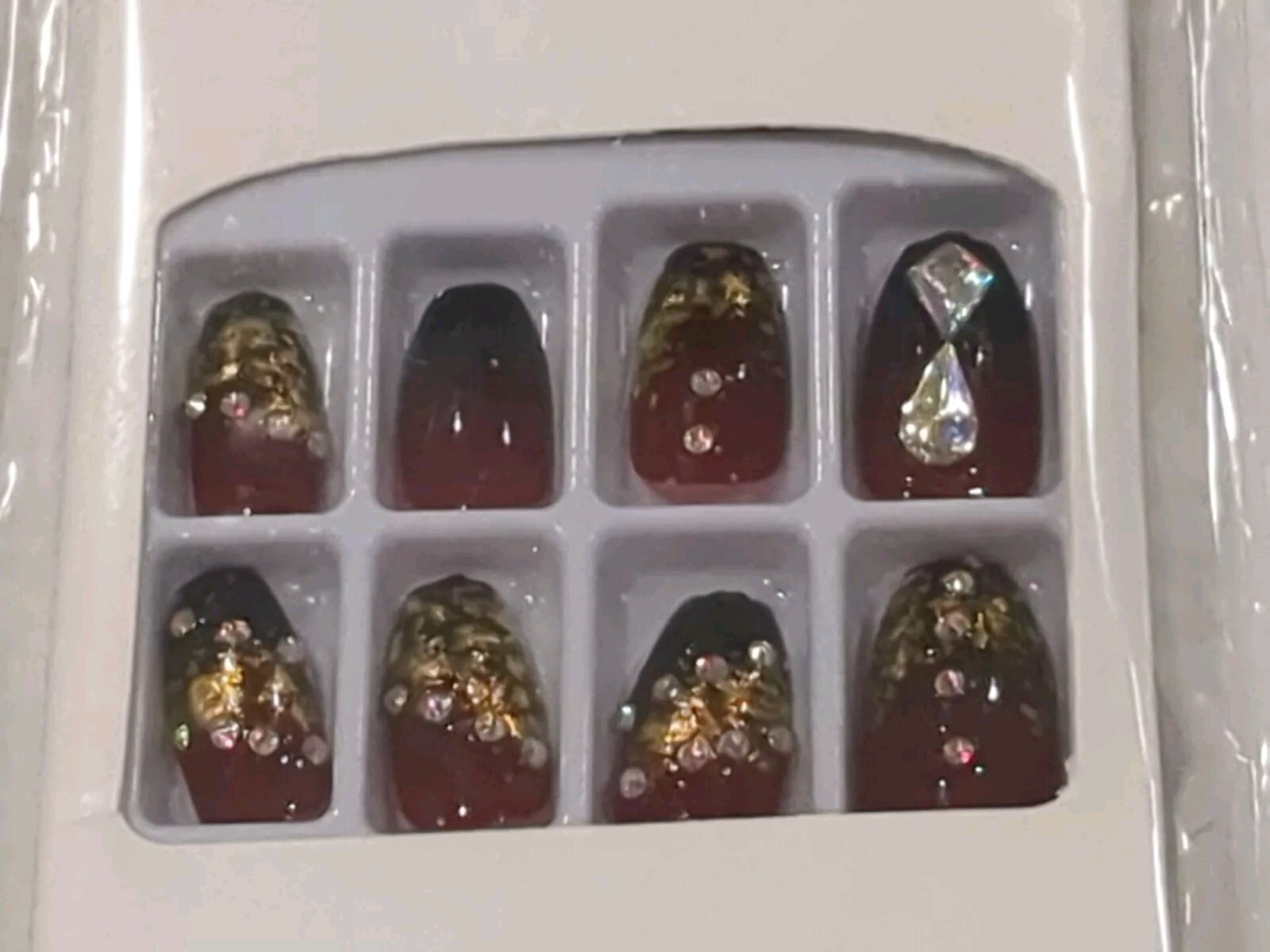 24pcs Almond Red Jewled False Nail For Women Press On Nails False Nails Glue On