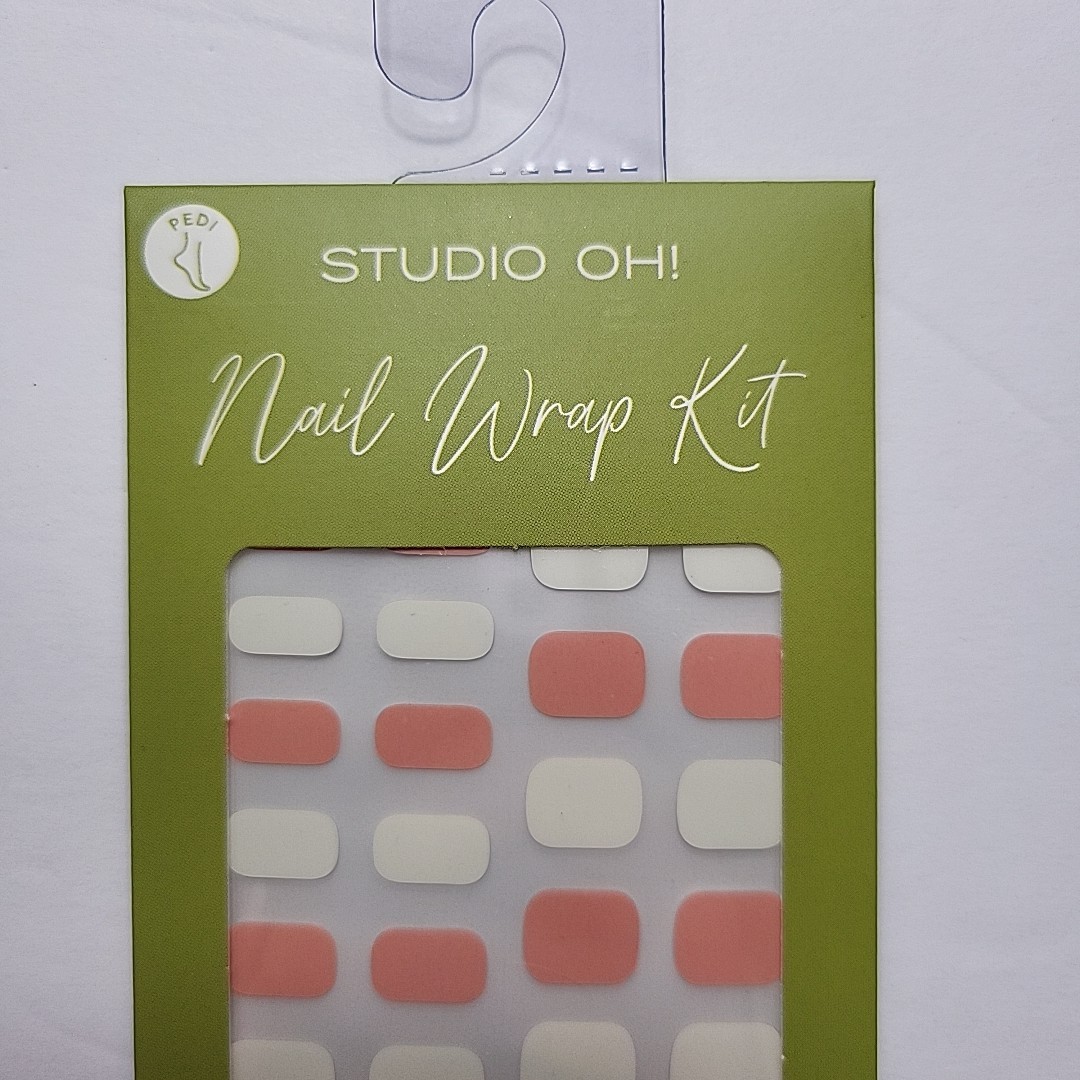 Studio Oh! Nail Wrap Kit 34 Toe Nail Wraps Nail File Alcohol Pad Cuticle Stick