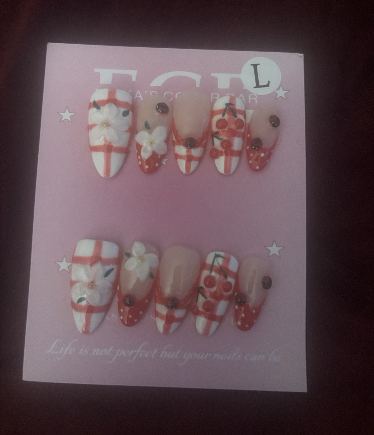 Press-On Nails Set Red/White 3D Flower Pre-Designed Long Almond Nail Art