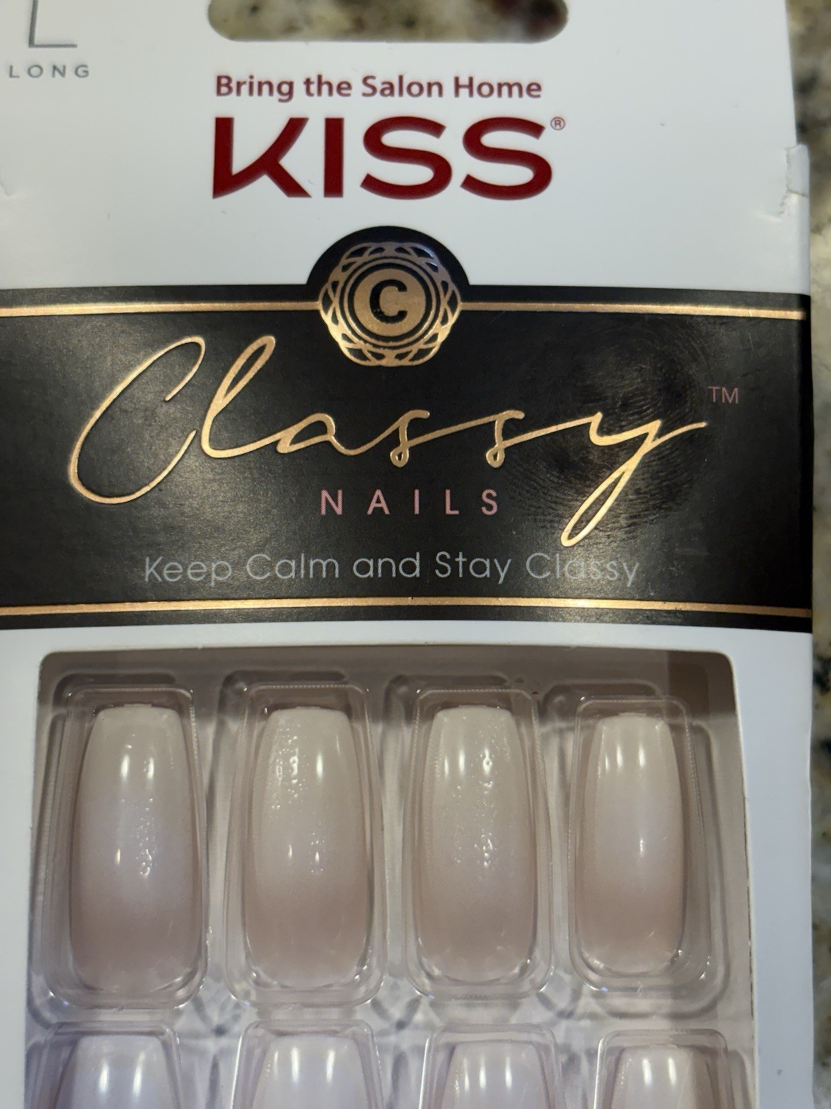 NEW KISS Salon Classy Nails LONG 28 Nails KCS01 Trendy Shape & Style PEARL 83601