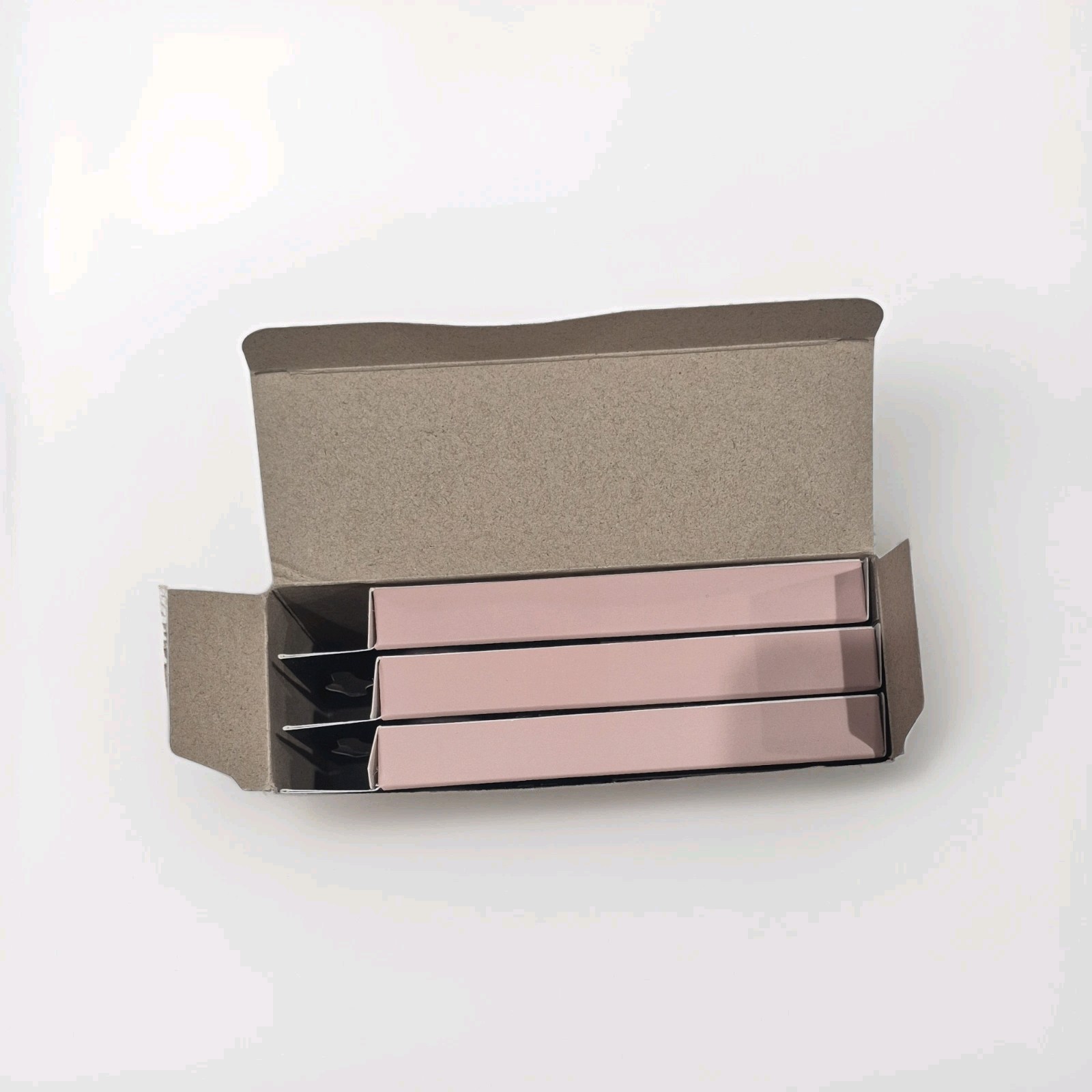 3 Pack of Salon Perfect Magnetic Mirror Effect Press-On Nails Stiletto Beige