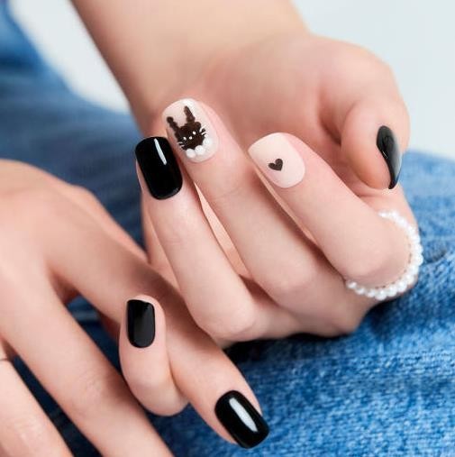 DASHING DIVA MAGIC PRESS RICH RABBIT Press-on NAIL TIPS MDA4S079RG