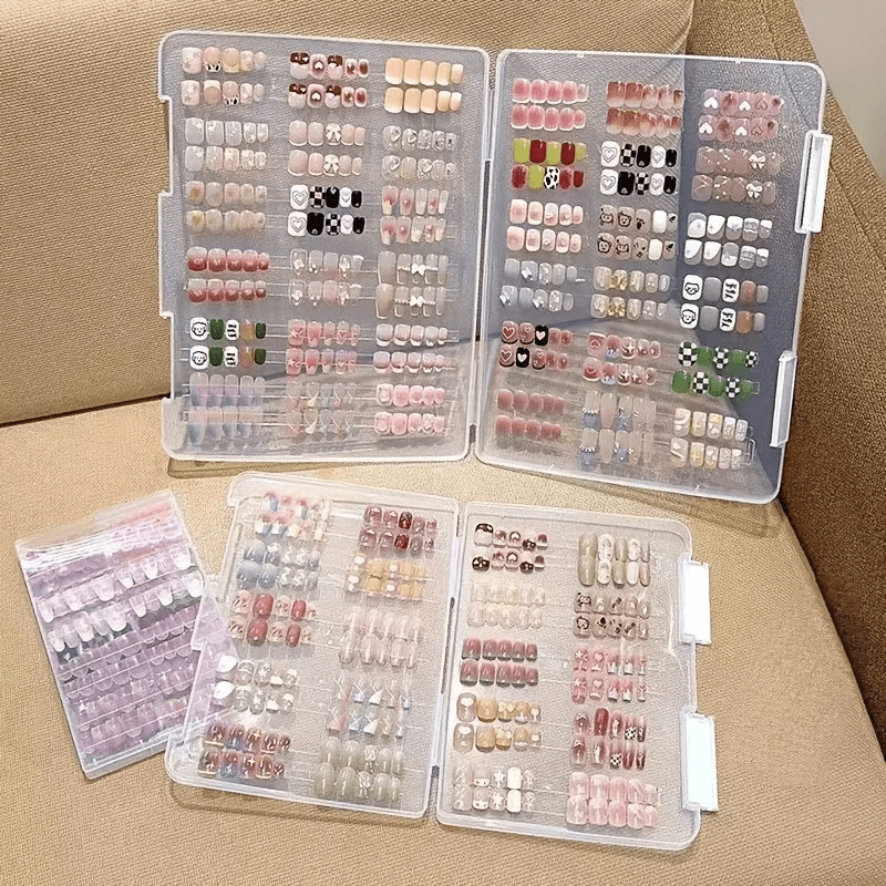 240 Pcs of Nail Art Random Combination -fashionable Mixed Random Patterns, Nails