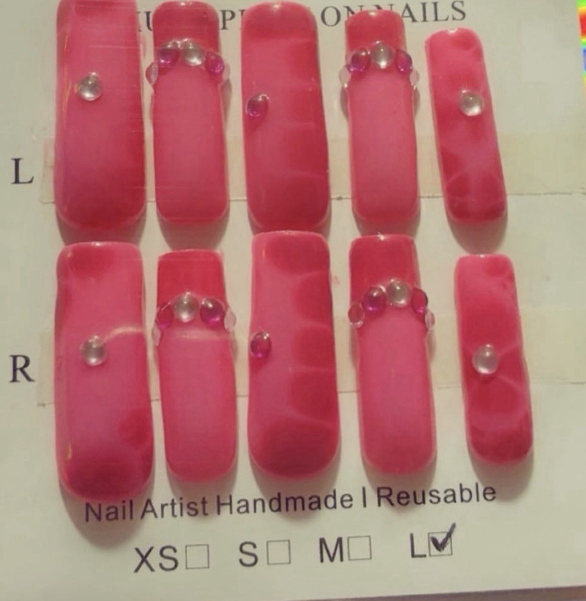 Handmade custom press on nails!