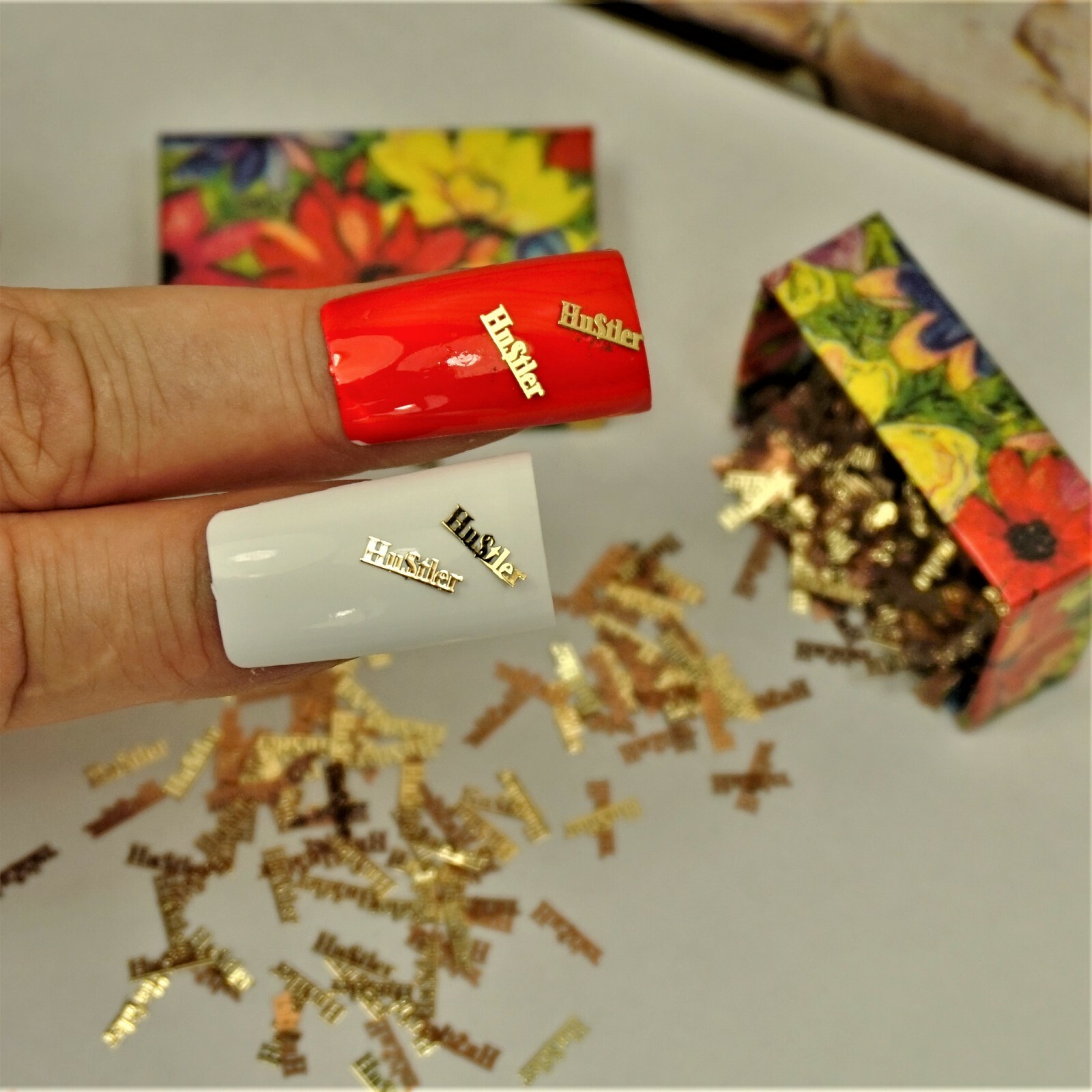 25 GOLD METAL “HUSTLER” NAIL CHARMS NAIL DECALS SMALL GIFT IN BOX FOR WOMEN